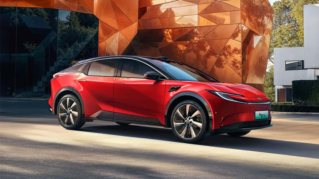 Toyota bZ5