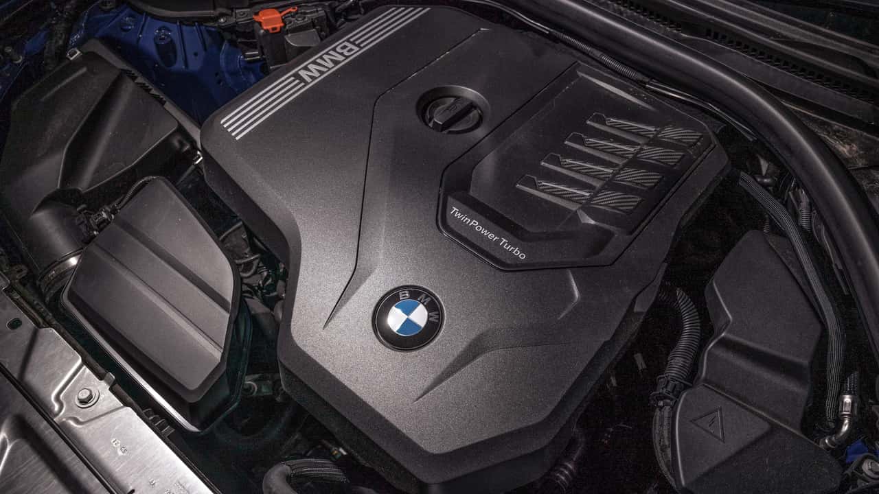 Mercedes-Benz bi lahko začel uporabljati BMW-jeve motorje za zmanjšanje stroškov