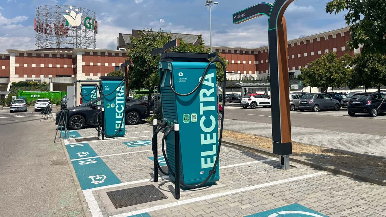 La ricarica di Electra arriva nei centri commerciali