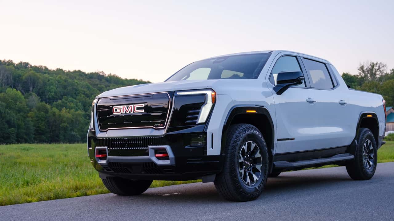 GM Just Canceled The Next-Gen Chevy Silverado EV, GMC Hummer EV, And Cadillac Escalade IQ