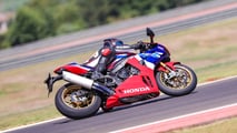 Teste rápido: Honda CBR 1000RR-R Fireblade SP 2026
