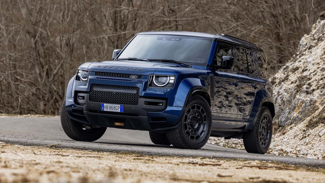 Land Rover Defender Octa (2026), la prova di Motor1.com