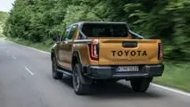 Toyota Hilux (2026) Ibrido 48V Invincible