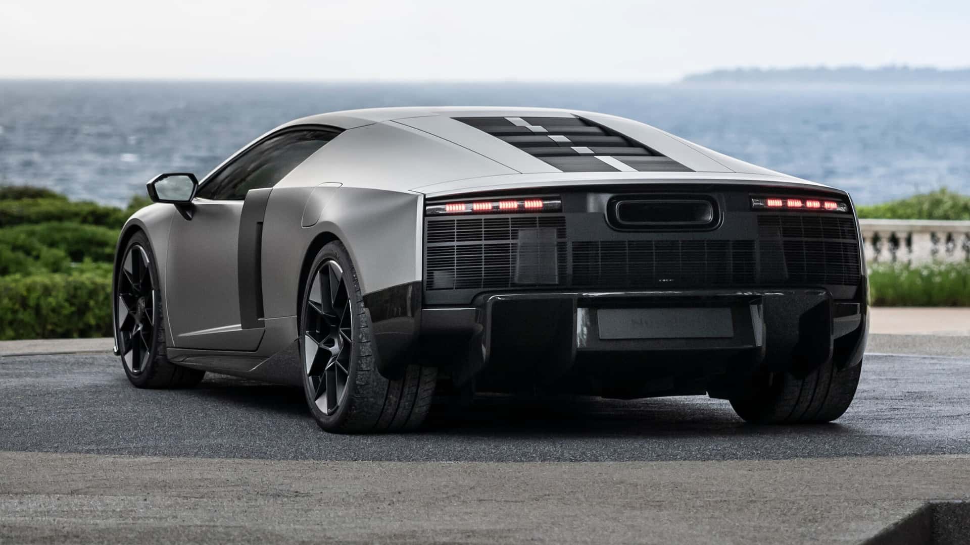 Audi Nuvolari Unleashed: Track Performance Redefined 14