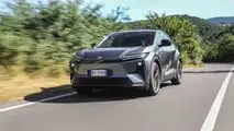Toyota C-HR+ (2026), la prova di Motor1.com
