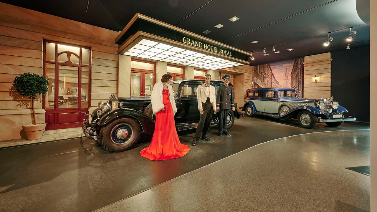 Beduftete Hotelszene im August Horch Museum Zwickau