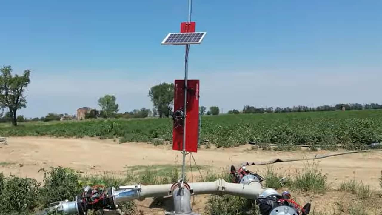Integrare sensori, mappe satellitari, centraline connesse e dati nutrizionali nella gestione irrigua del pomodoro da industria
