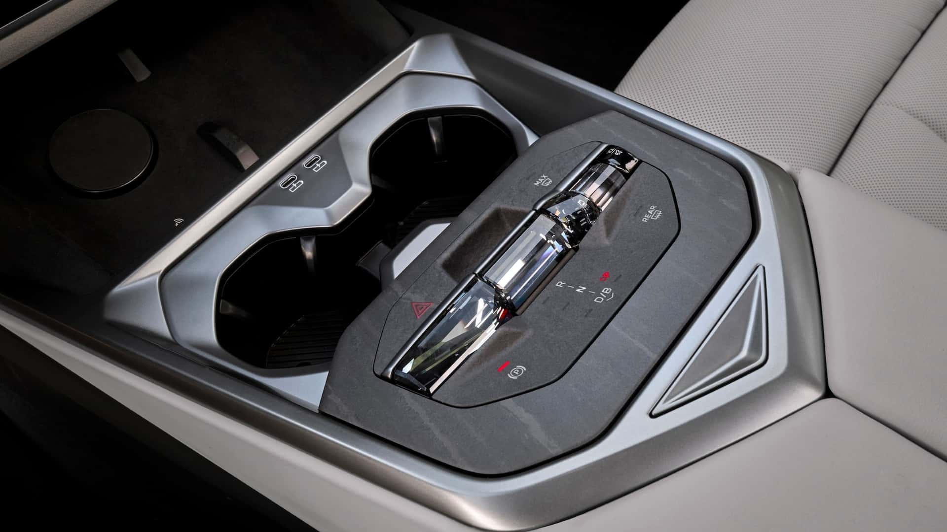 https://cdn.motor1.com/images/mgl/ojJvZq/s1/2027-bmw-ix5-60.jpg