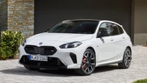 BMW M135 xDrive 2026 - fotos oficiais 