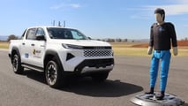 Nova Toyota Hilux é aprovada com nota máxima em teste de segurança