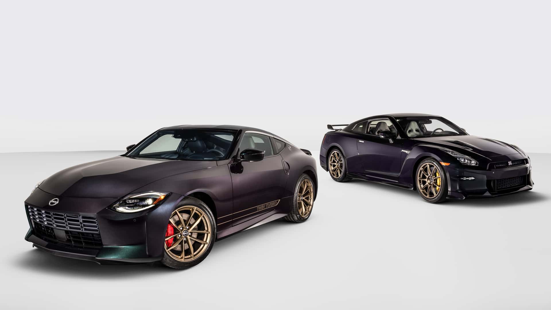 The GT-R May Be Dead, But the Z Keeps Its Best Paint Job Alive