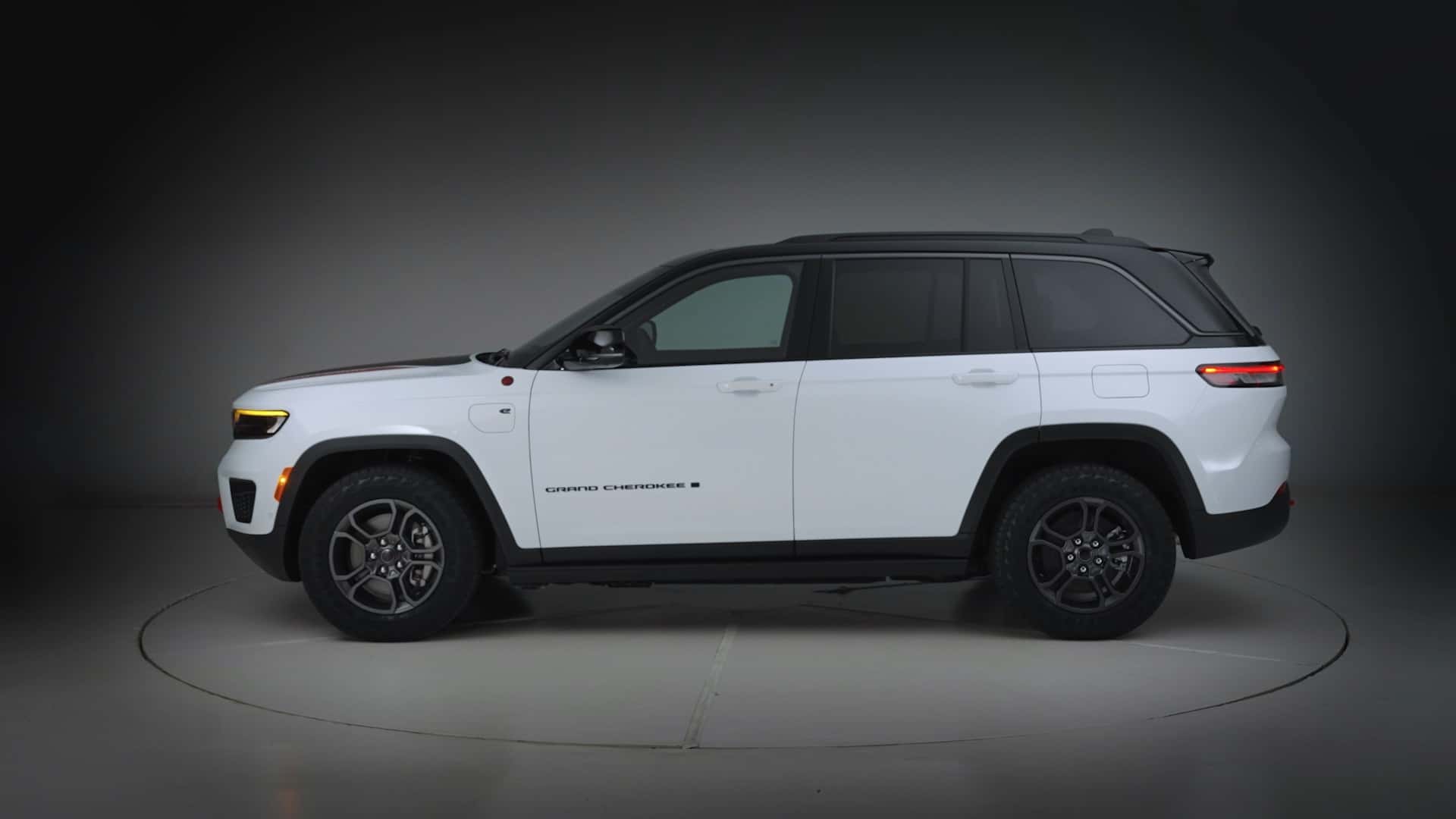 a2026-jeep-grand-cherokee.jpg
