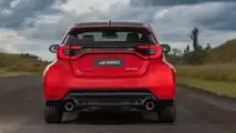 Toyota GR Yaris 2027 chega ao Brasil por R$ 354.990 