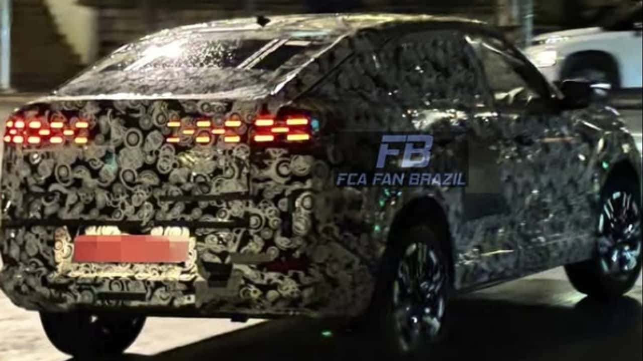 Linea da coupé e luci pixel: ecco il nuovo SUV Fiat