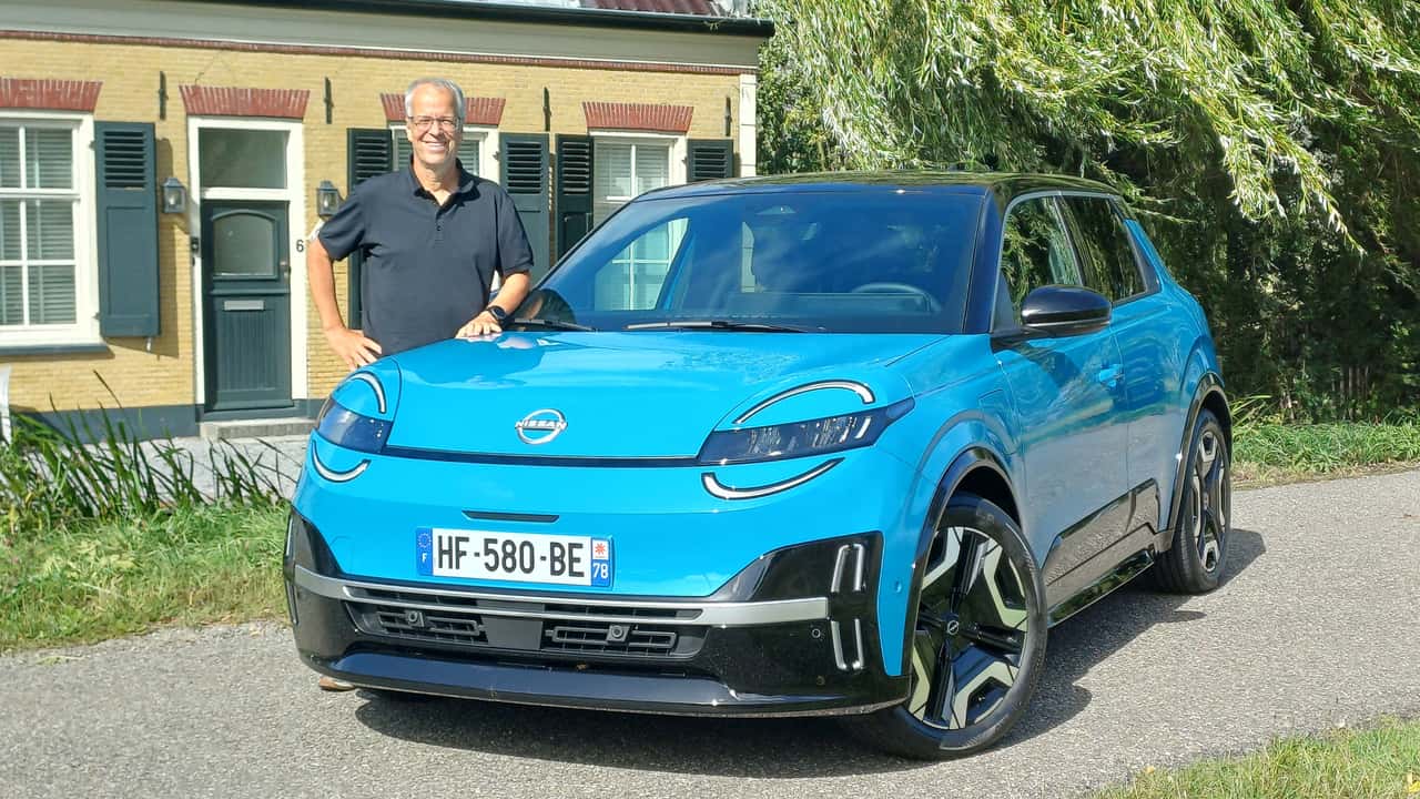 Nissan Micra mit dem Autor