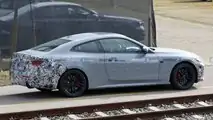 BMW Serie 4 Coupé restyling, le prime foto spia