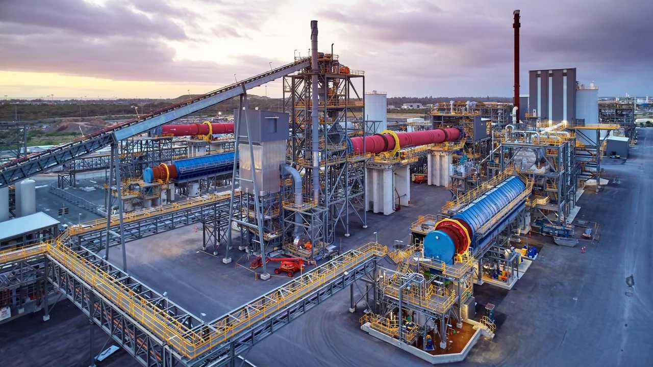 Un impianto di produzione di carbonato di litio della Tianqi Lithium
