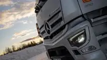 FOTO - Mercedes eActros: test al Circolo Polare