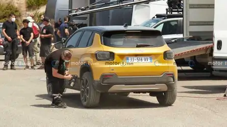 Новый электрокроссовер Jeep: первый взгляд Il SUV elettrico Jeep