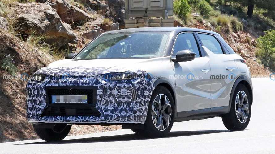 DS 3 Crossback facelift coming, prototype spied with camo up front