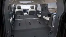 Land Rover Defender 130