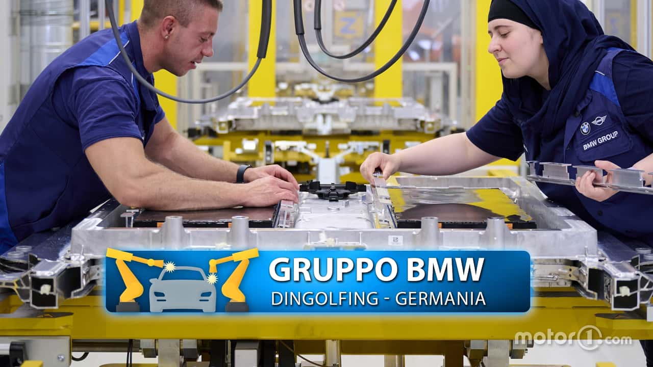 Dingolfing: dove il lusso BMW, anche elettrico, sposa l'etica