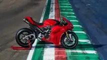 Ducati Panigale V4 2025