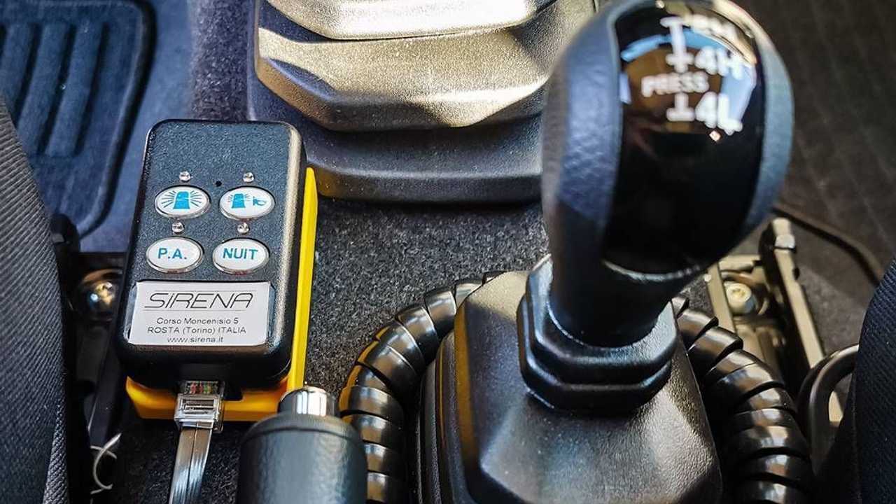 Suzuki Jimny Pro, sei esemplari per i Vigili del Fuoco