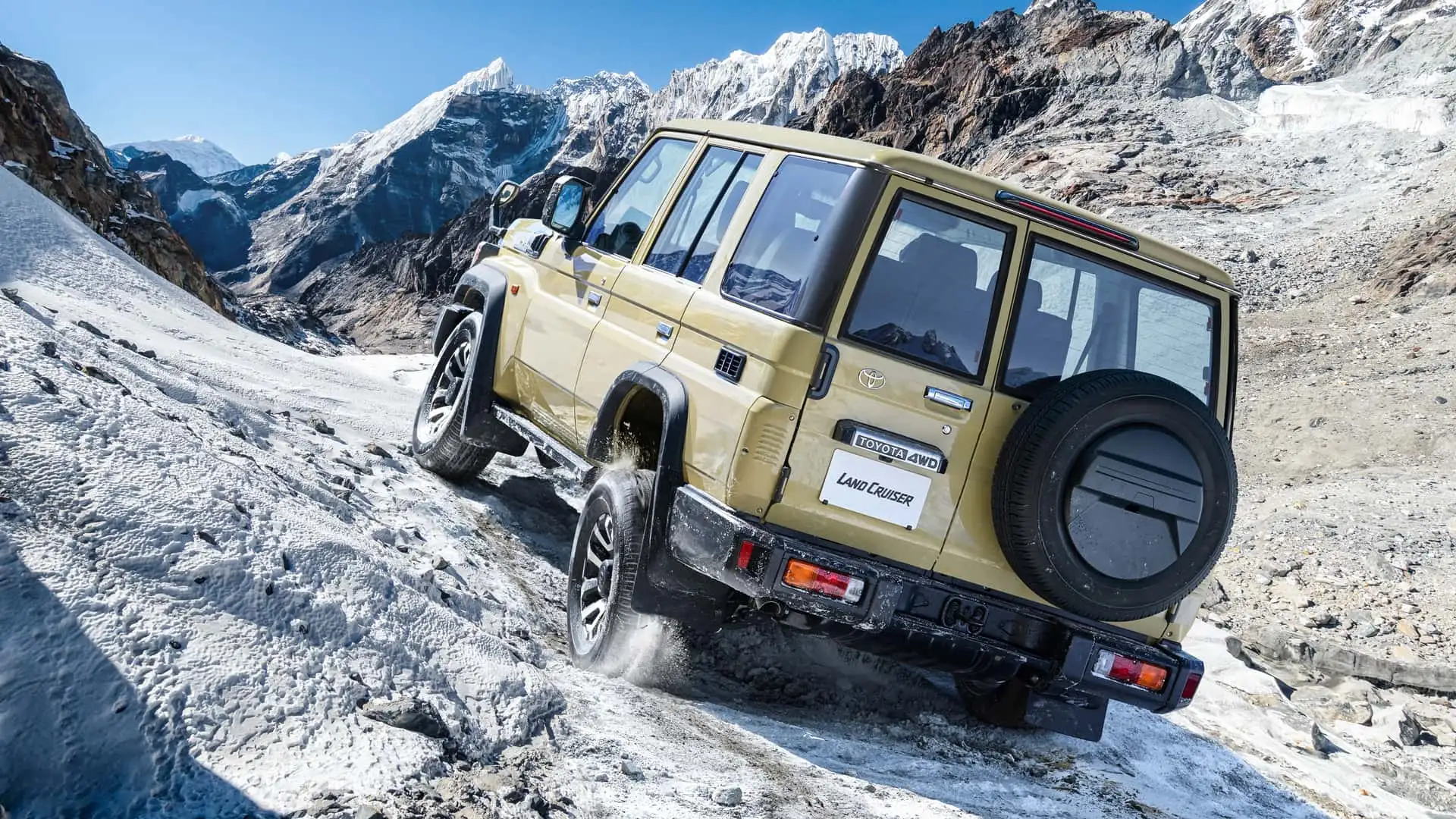https://cdn.motor1.com/images/mgl/ojxLY7/s1/2024-toyota-land-cruiser-70-series-jdm.webp