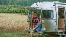 Rimorchio da viaggio Airstream Trade Wind 2024