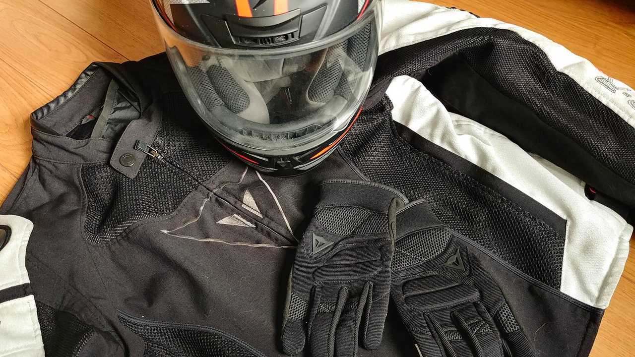 How To Travel With Motorcycle Gear