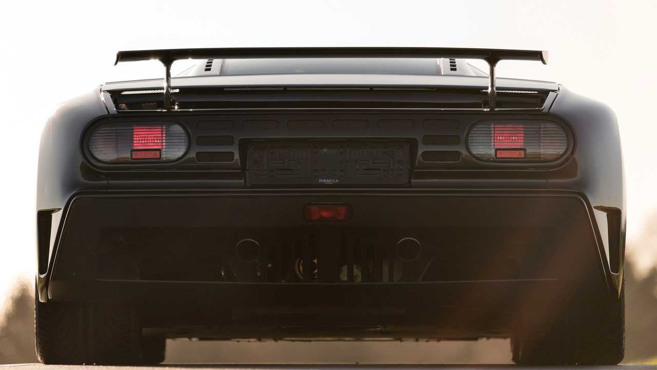 Bugatti EB110