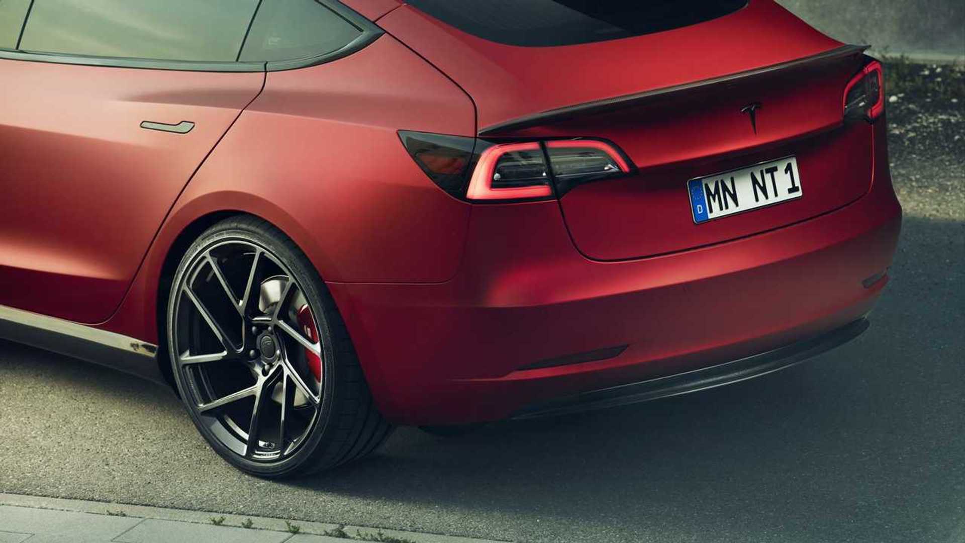 Tesla Model 3 by Novitec