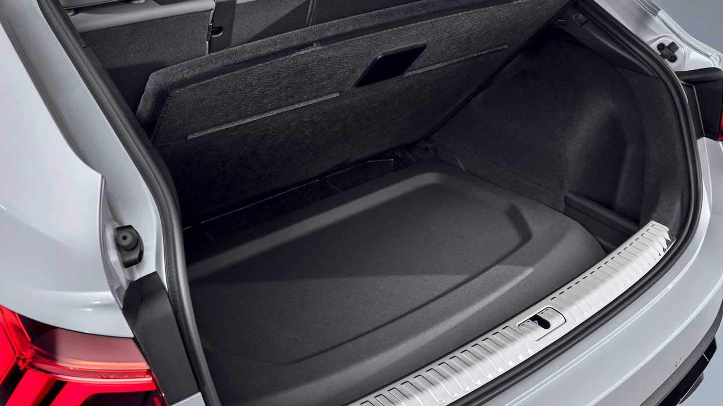 Audi Q3 dimensioni; bagagliaio; motori; caratteristiche