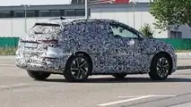Audi Q4 E-Tron mit Serienkarosserie erwischt