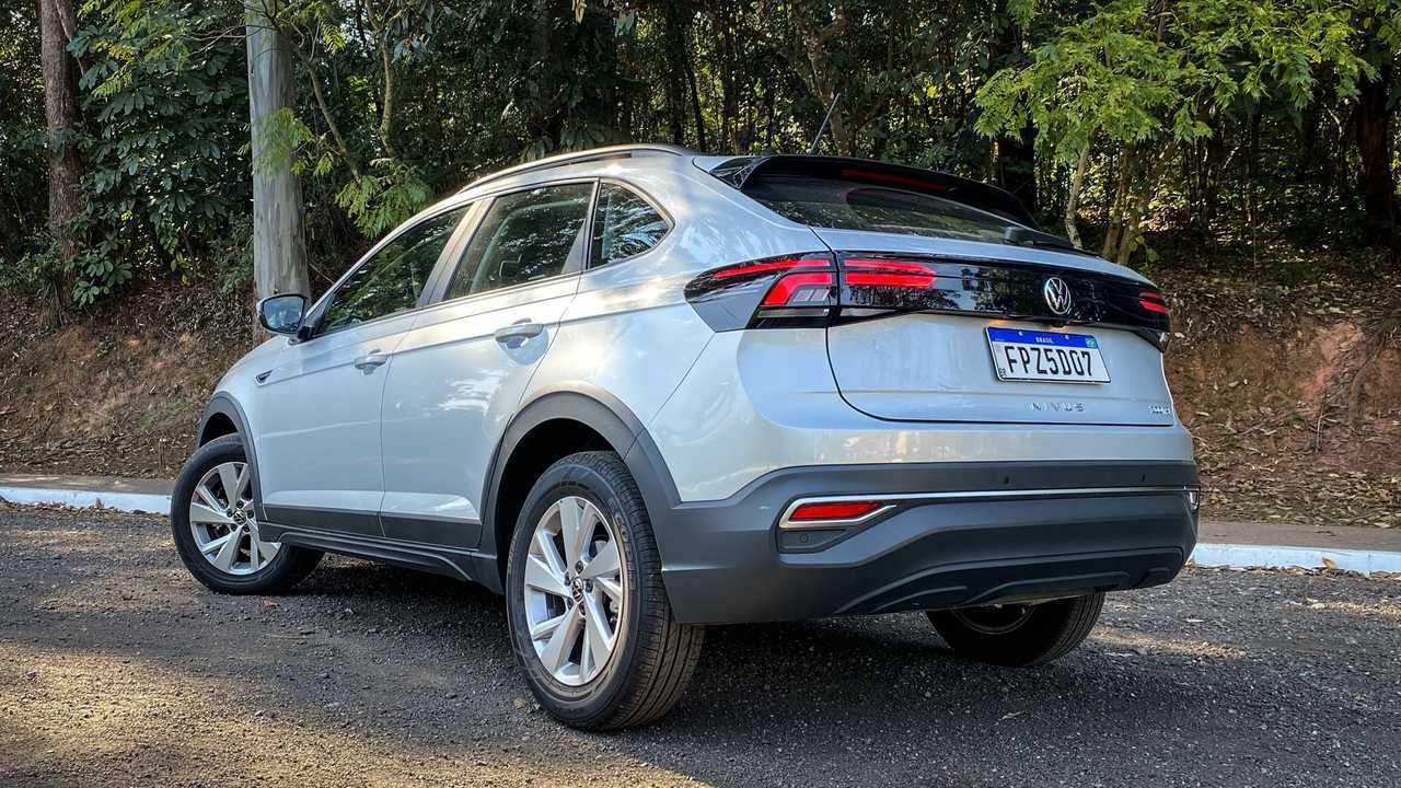 Comparativo: Nivus x Strada x Onix