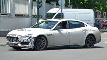 Maserati Quattroporte casus fotoğraflar