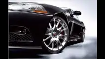 Jaguar XKR-S mit 416 PS