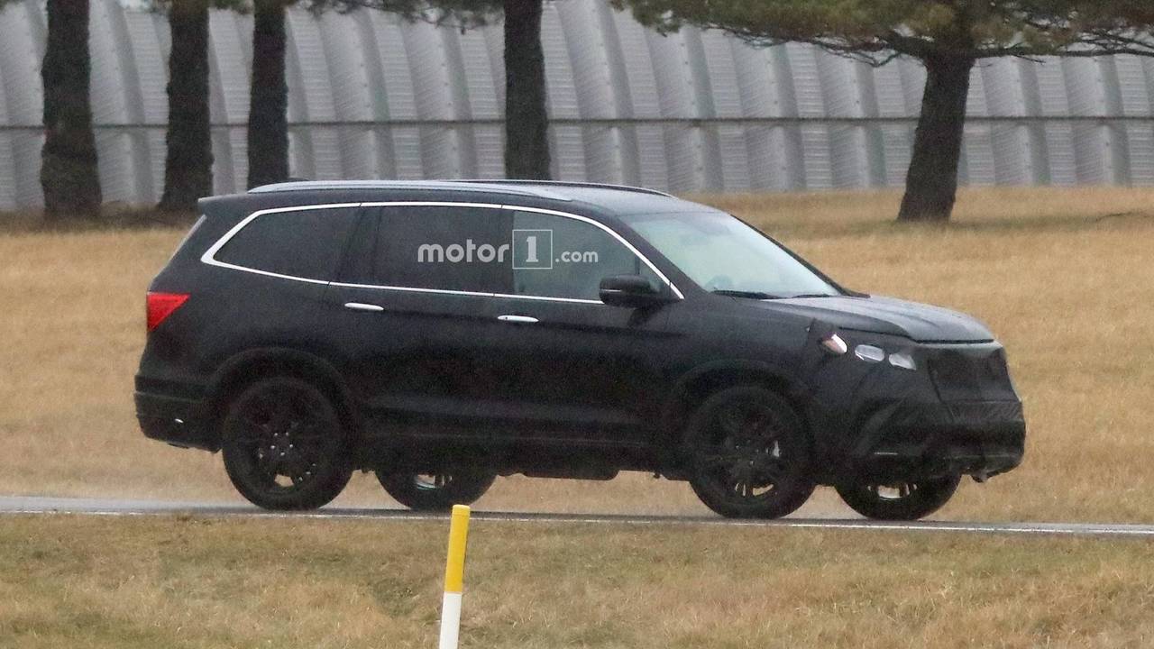 2018 Honda Pilot Spy Photos >> 2019 Honda Pilot Spy Photos Motor1 Com Photos 2018 Honda Pilot Spy Photos >> 2019 Honda Pilot Spy Photos Motor1 Com Photos