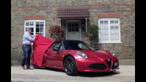 Alfa Romeo 4C, il piacere di guidarla ogni giorno