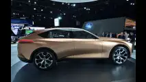 Lexus LF-1 Limitless al Salone di Detroit 2018