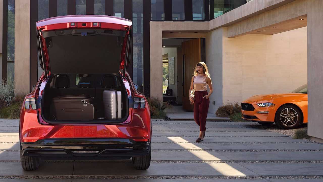 Electric Pony: Ford presentó el Mustang Mach-E y ya trabaja para traerlo a la Argentina