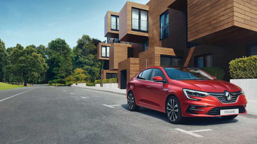 Makyajlı Renault Mégane Sedan yeni yüzü ve motorlarıyla Türkiye'de!