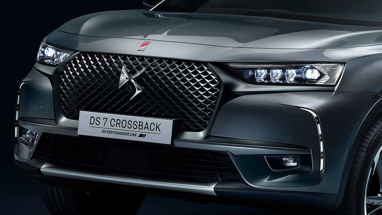 DS 7 Crossback Performance Line Pelle