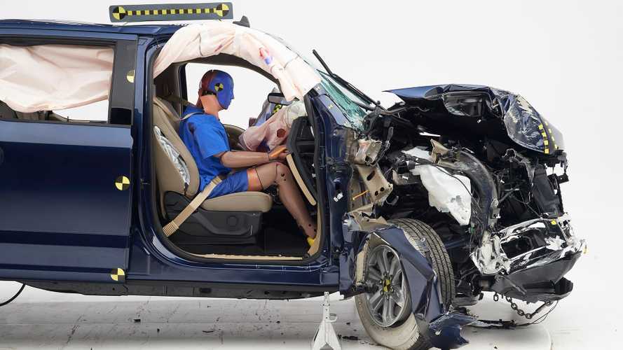 Ford F-150 Only Truck To Ace IIHS Crash Tests Ford F-150 Only Truck To Ace IIHS Crash Tests