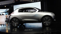 Peugeot HR1 Concept live in Paris 30.09.2010