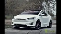 Interni in stile Bentley per la Tesla Model X