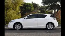 Lexus CT200h  -TEST