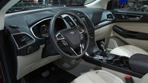 Ford Edge (Euro-spec) live in Paris