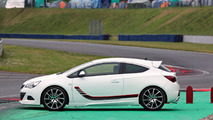 Irmscher Opel Astra GTC Turbo i 1400